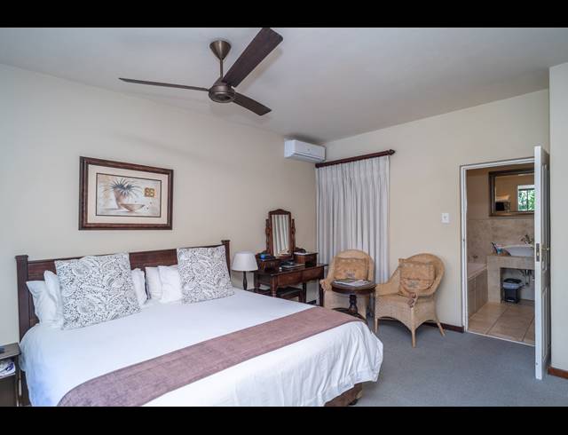 8 BEDROOM BED & BREAKFAST FOR SALE IN UMHLANGA CENTRAL